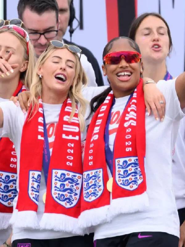 England UEFA Women's EURO 2025 Victory Parade White T-shirt