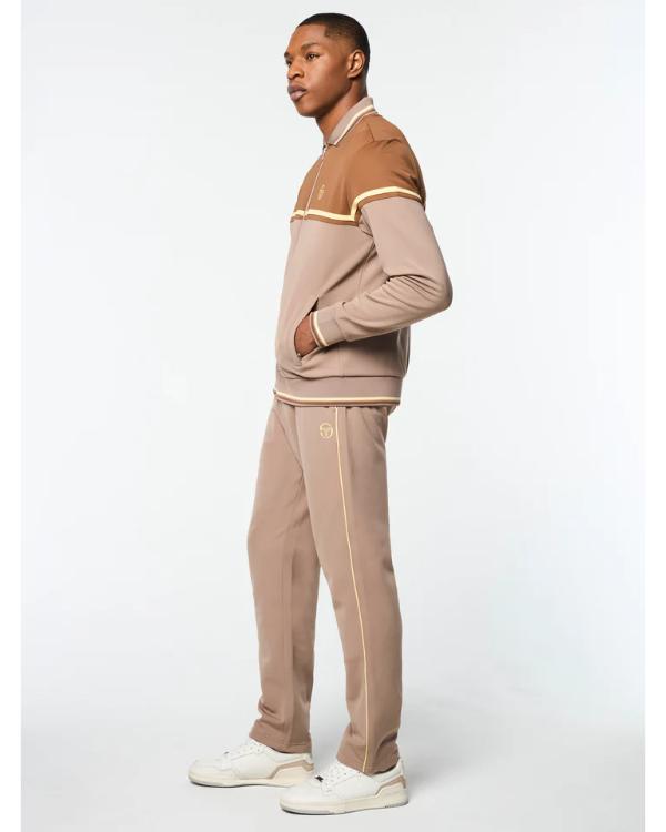 The Pickup 2025 Premiere Pete Davidson Light Brown Tracksuit