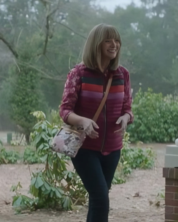 The Parenting 2025 Lisa Kudrow Puffer Vest