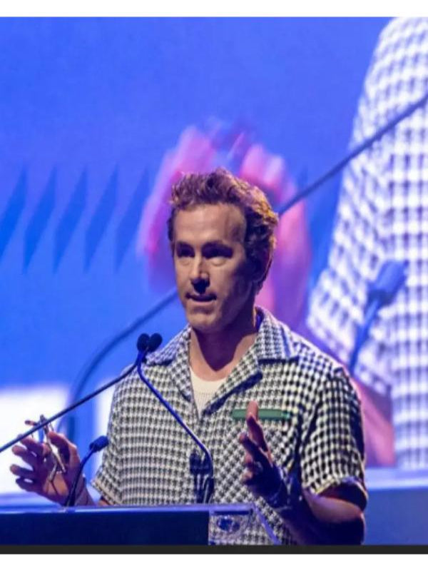 Ryan Reynolds Just For Laughs Awards Show 2025 Shirt