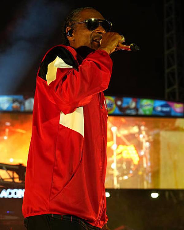 Snoop Dogg Philadelphia Phillies vs Cincinnati Reds 2025 Red Jacket