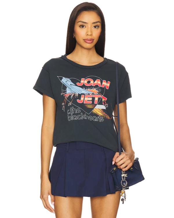 The Kelly Clarkson Show 2025 Kelly Clarkson Joan Jett T-Shirt