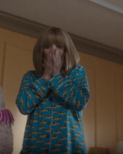 The Parenting 2025 Lisa Kudrow Pajamas