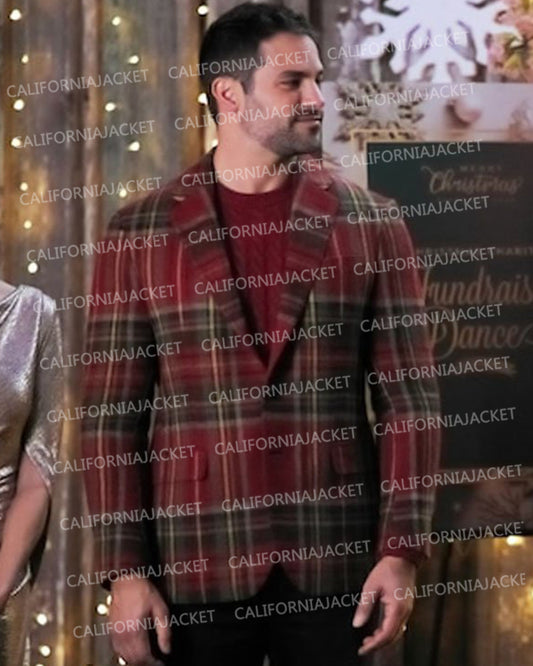 #Xmas 2022 Brant Daugherty Plaid Blazer