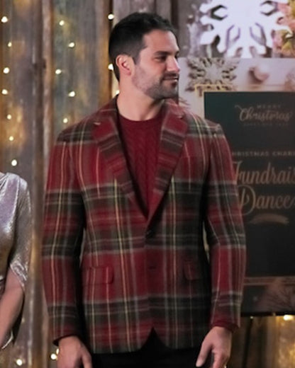 #Xmas 2022 Brant Daugherty Plaid Blazer